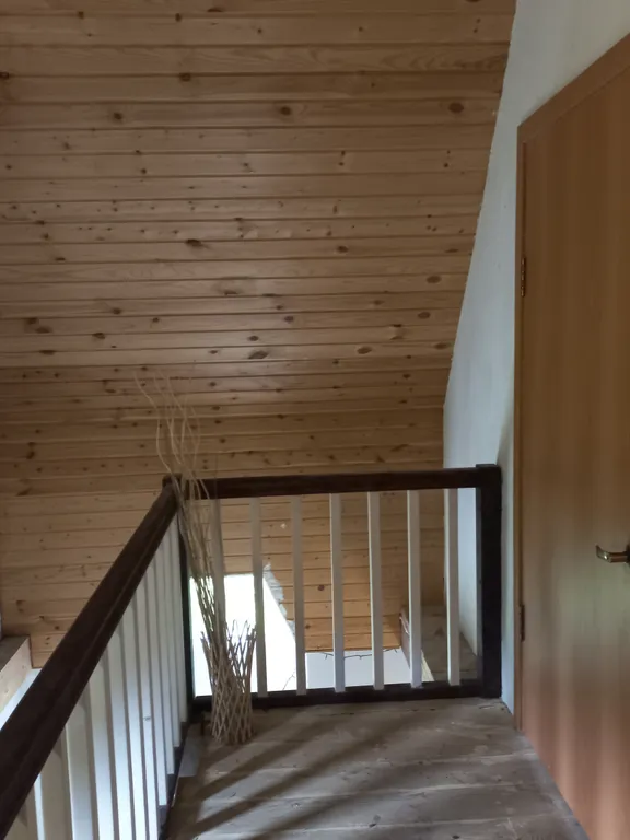 Частный дом в деревне в 15 километрах от центра города