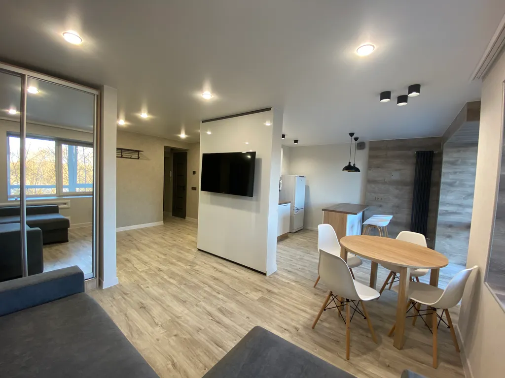 Стильные апартаменты с панорамным видом