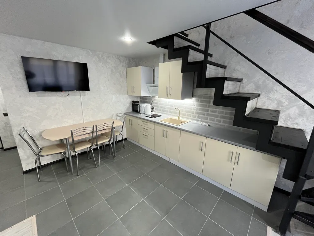 Квартира на море — аренда посуточно в Вардане