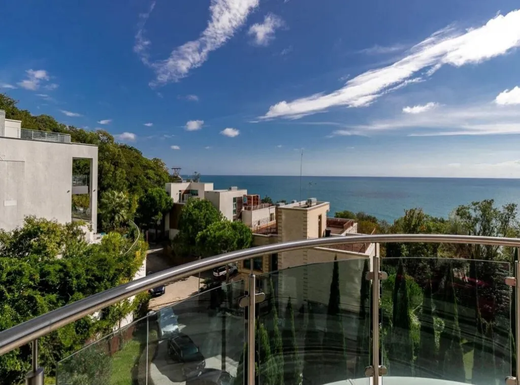 Представительский люкс с видом на море