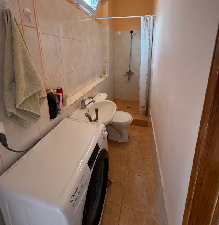 Тихий, уютный и благоустроенный домик Arev