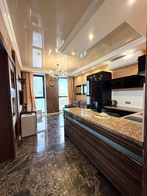 Трехкомнатная квартира на Гостином дворе