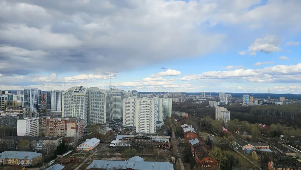 Центр: Горьковскйй парк, Эспланада, Пермские Термы,парковка беспл