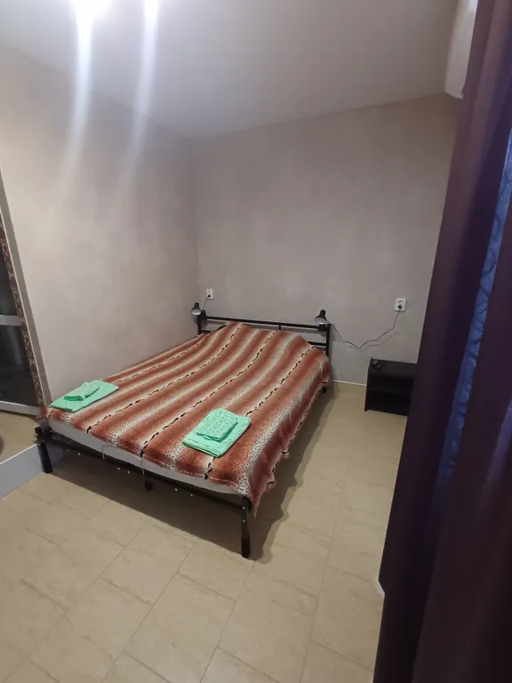 Квартира Трехместная комната со всеми удобствами в Коктебеле — аренда посуточно в Коктебель