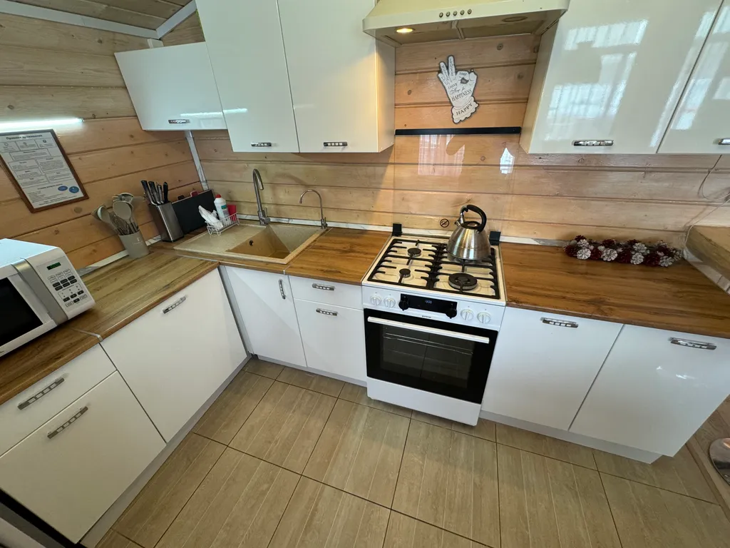 Дом Жемчужный с баней и купелью на первой линии базы «Онегинхутор»