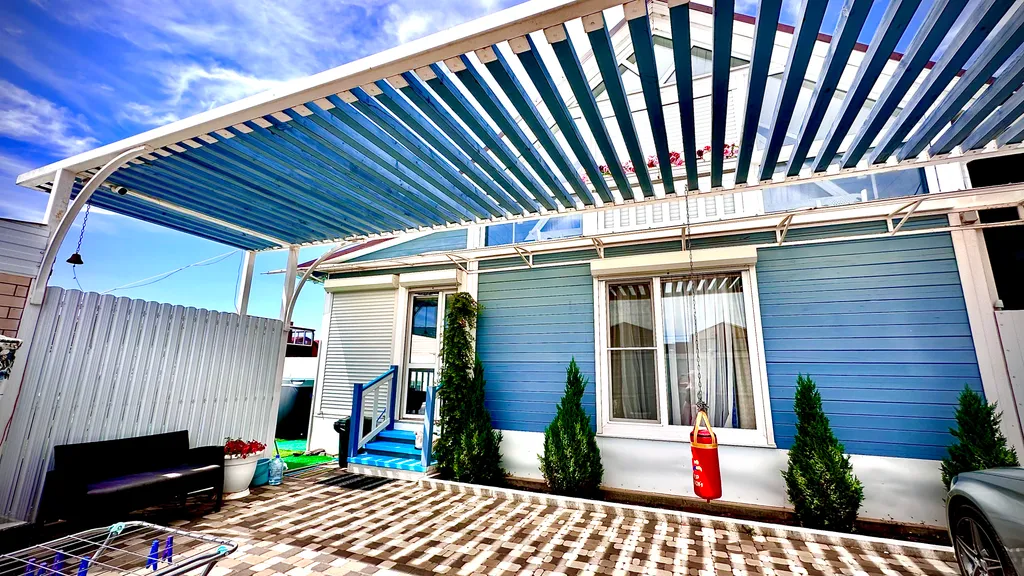 Коттедж 2-комнатный Дом — аренда посуточно в Голубицкая