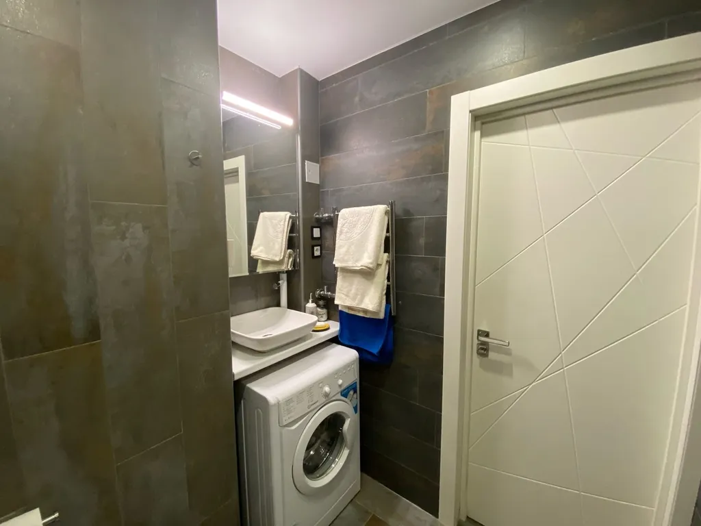 Красивая видовая студия с панорамой на 24 этаже