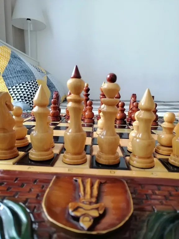 Честная квартира с балконом Четыре угла возле ТЦ Аура