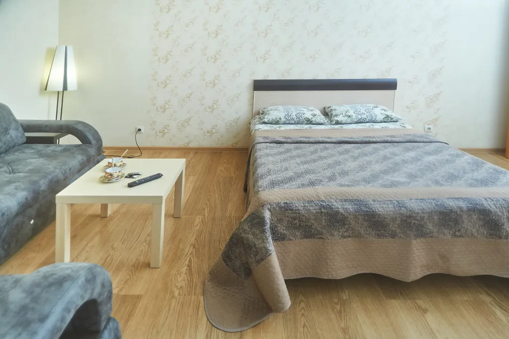 Двухкомнатная квартира с изолированными комнатами в центре города