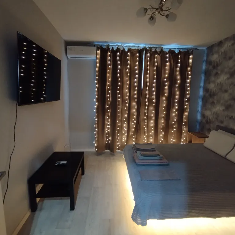 Уютная квартира — аренда посуточно в Тобольск