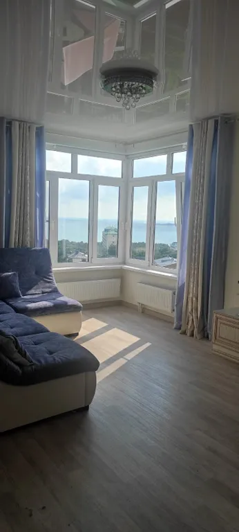 Апартамент с видом на море