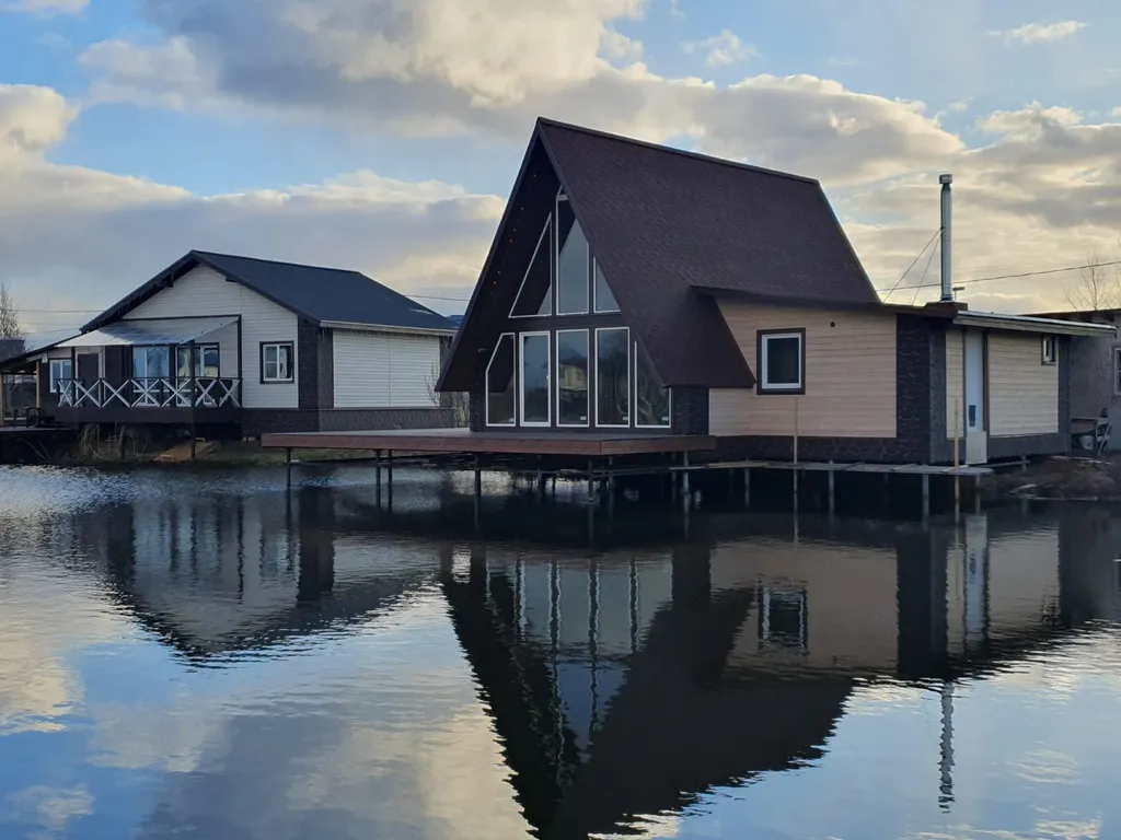 Коттедж 3-комнатный Дом — Санкт-Петербург