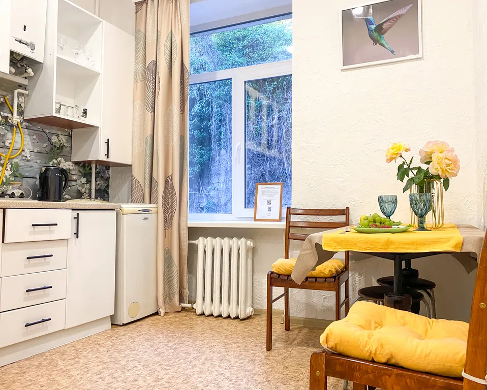 Квартира Квартира Счастье жить в центре Севастополя в уютной квартире — Севастополь