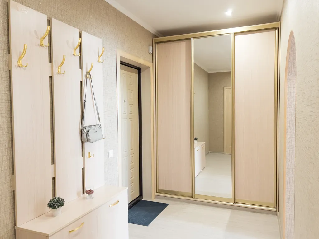 Стильная 1-комнатная квартира у ЖД с видом и комфортом для гостей