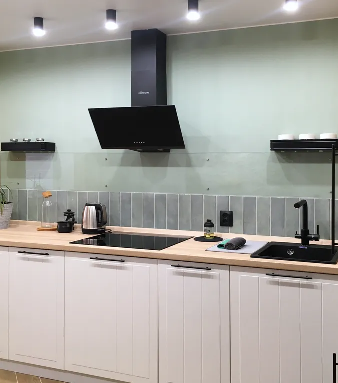 Новая квартира с дизайнерским ремонтом У Ежа