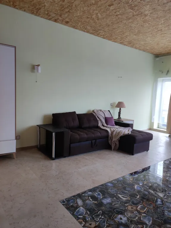 8-комнатный Дом