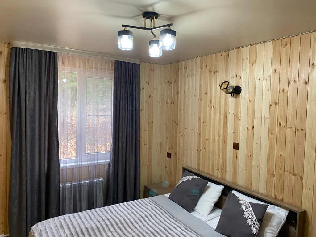 Коттедж Уютный домик-коттедж на лесной поляне — Архыз