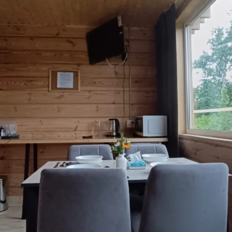 Дома для отдыха "Ипиней" С видами на домашние вулканы, город, бухту