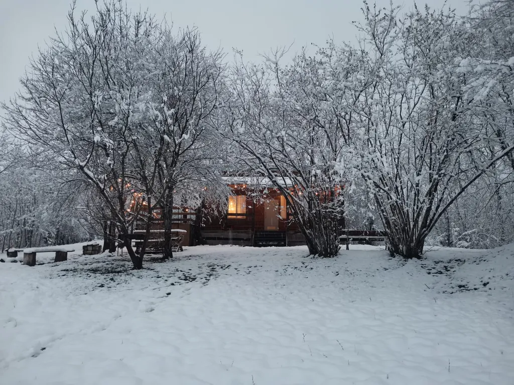 Глэмпинг "Грушöвая вода"