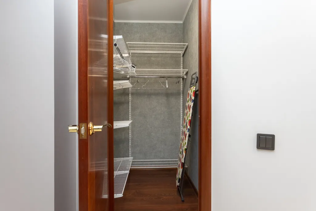 Квартира 3-комнатные апартаменты в центре — Зеленоградск