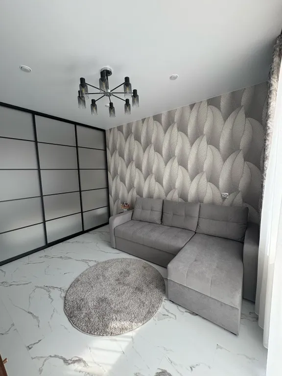 Уютная, новая квартира в центре города