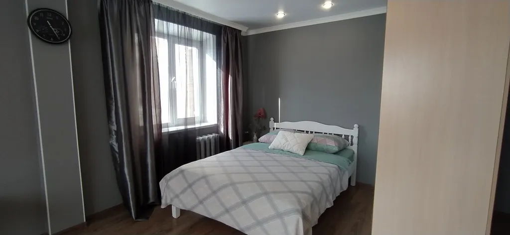 Уютная квартира — аренда посуточно в Тобольск