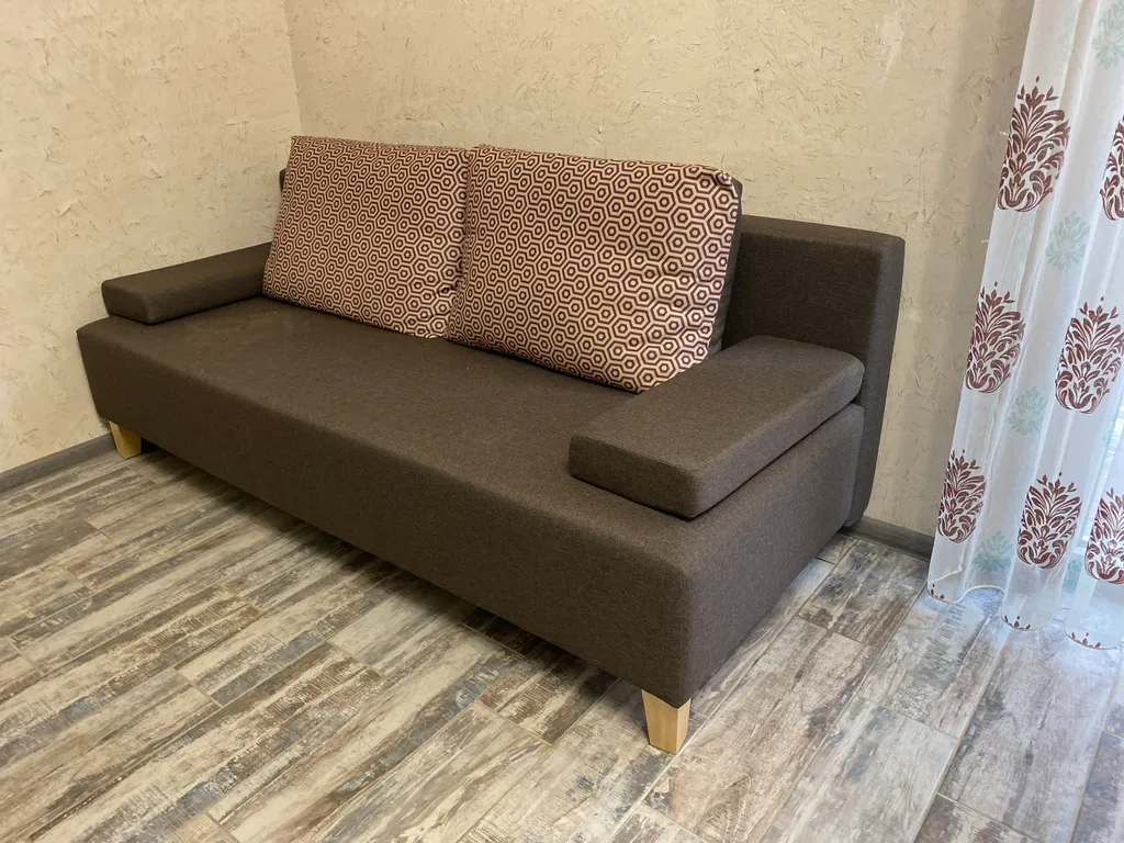 Уютный дом с камином