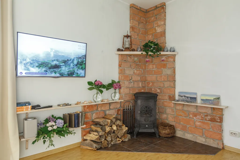 Коттедж Умный дом с кипарисами и видом на море — Сочи