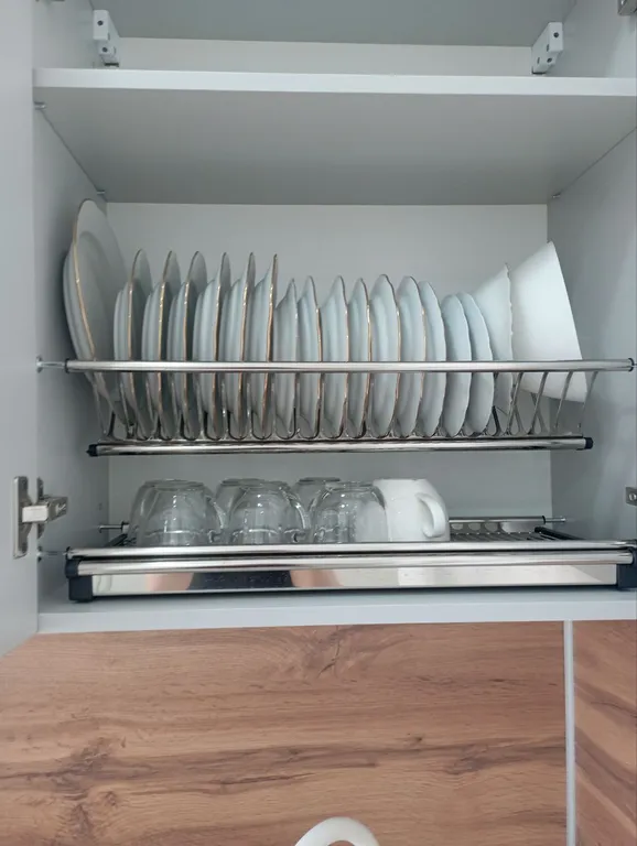 У набережной и пляжа Бриз