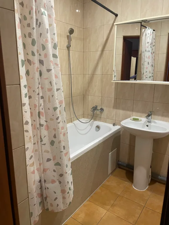 Квартира 1-комнатная Квартира — Калининград