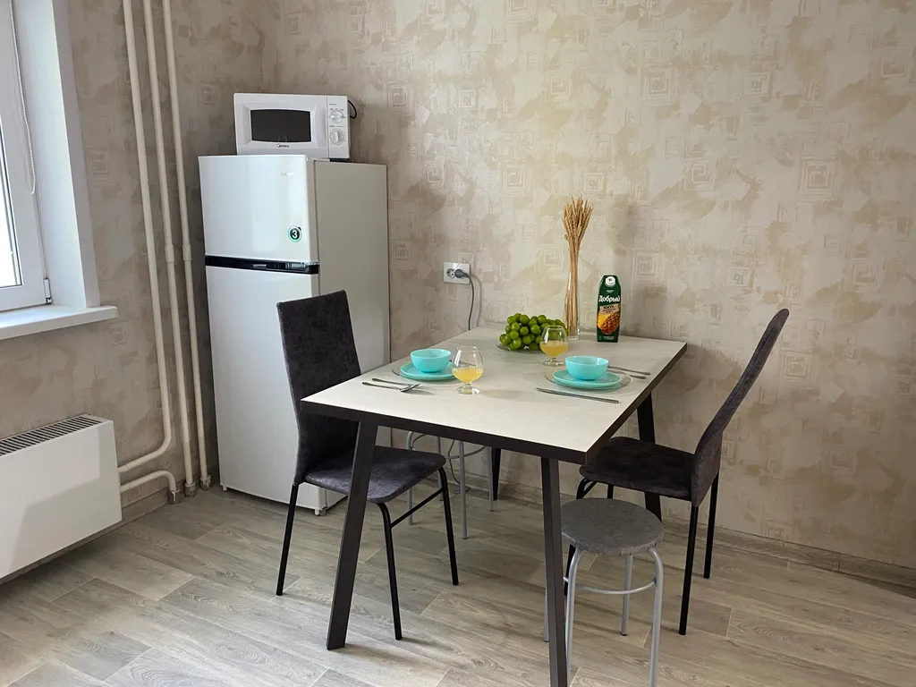 Квартира Квартира Уютная большая двухкомнатная Центральный район Кардиоцентр Планета — Красноярск