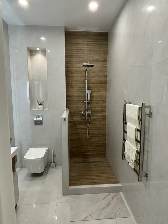 Квартира на набережной в самом центре города