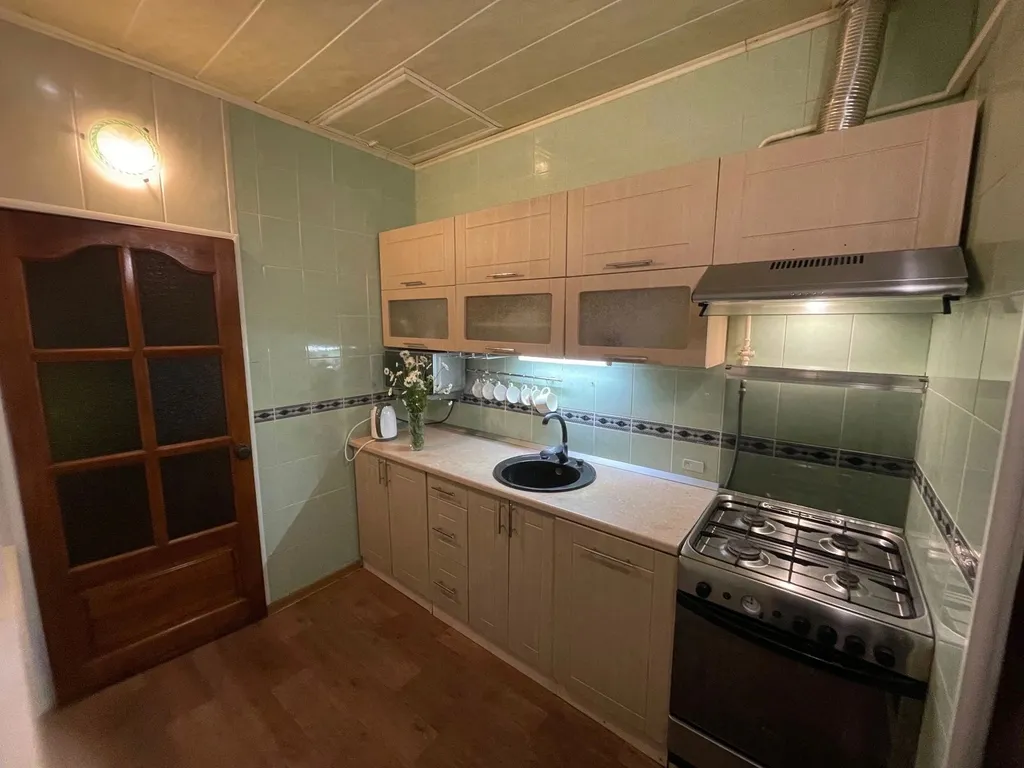 Хорошая квартира в историческом центре города, с охраняемой парковкой