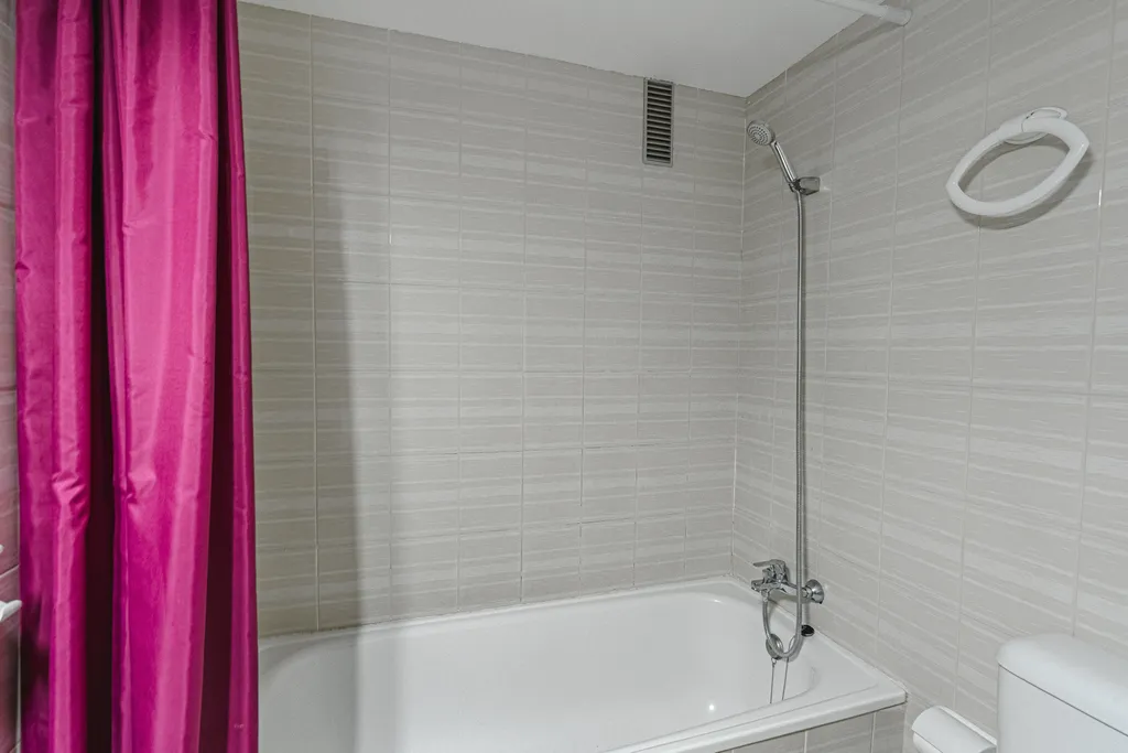 4-комнатная Квартира