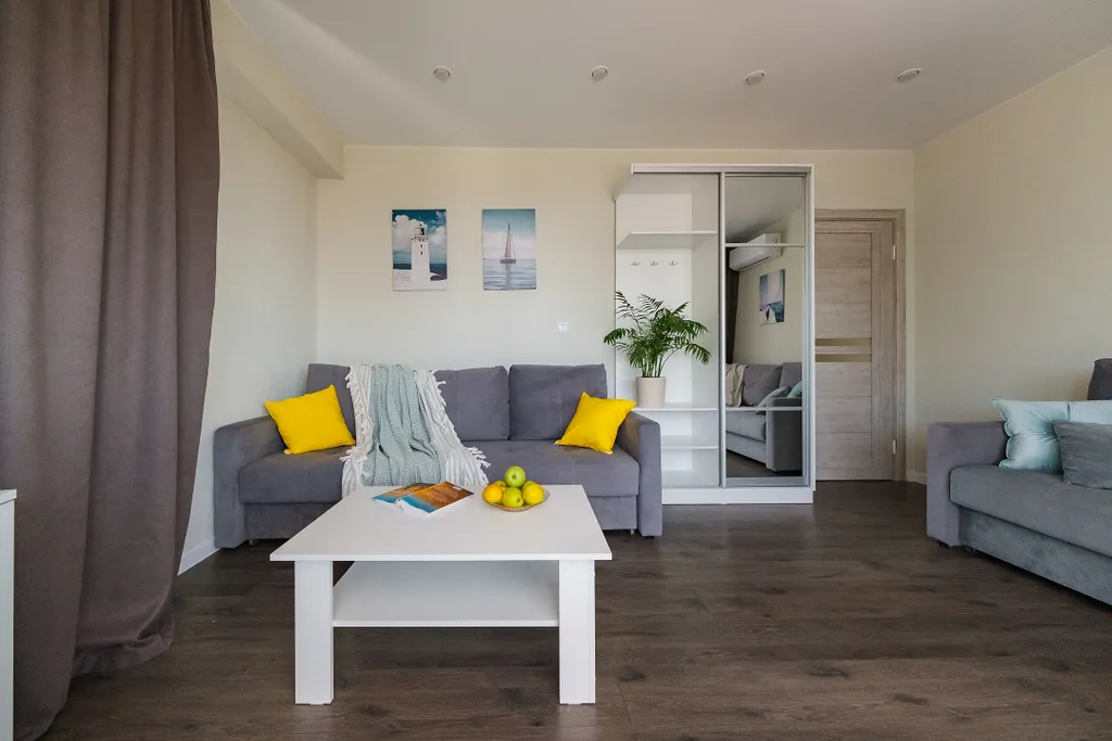 Просторная квартира на берегу моря