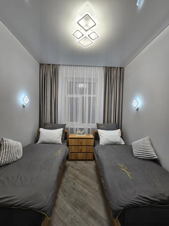 Квартира 3-комнатная Квартира — Тихвин