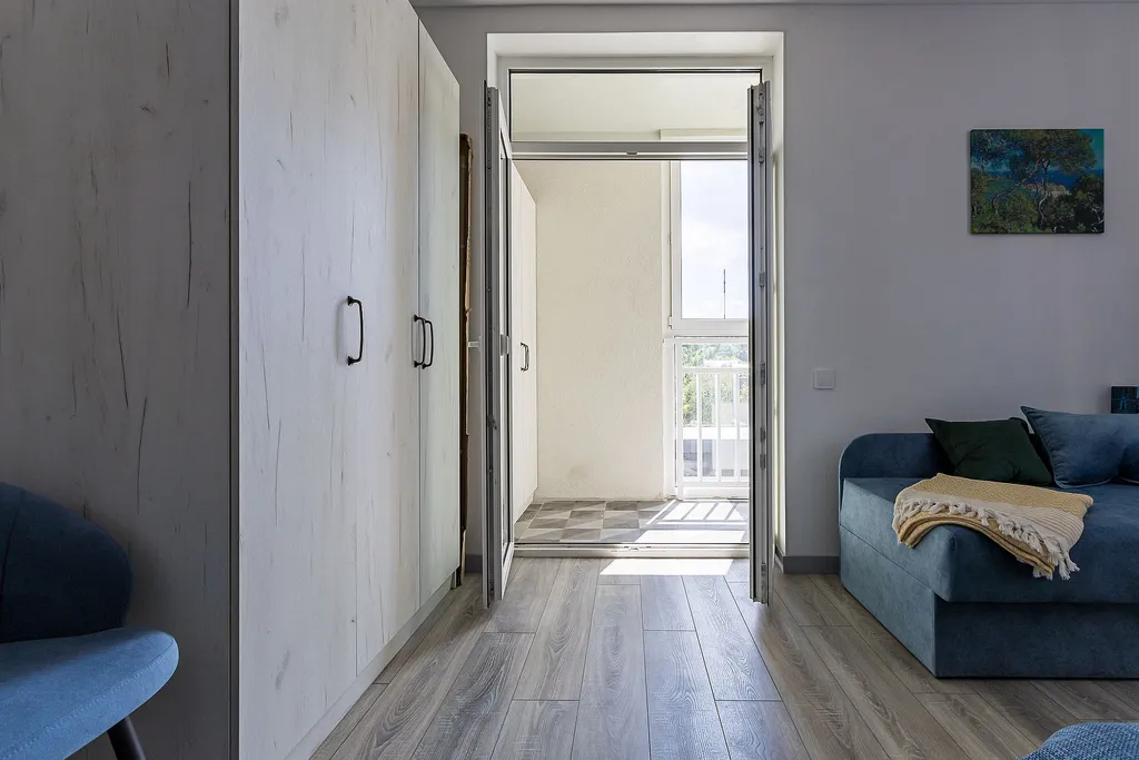 Новая большая квартира на 5 человек в тихом центре