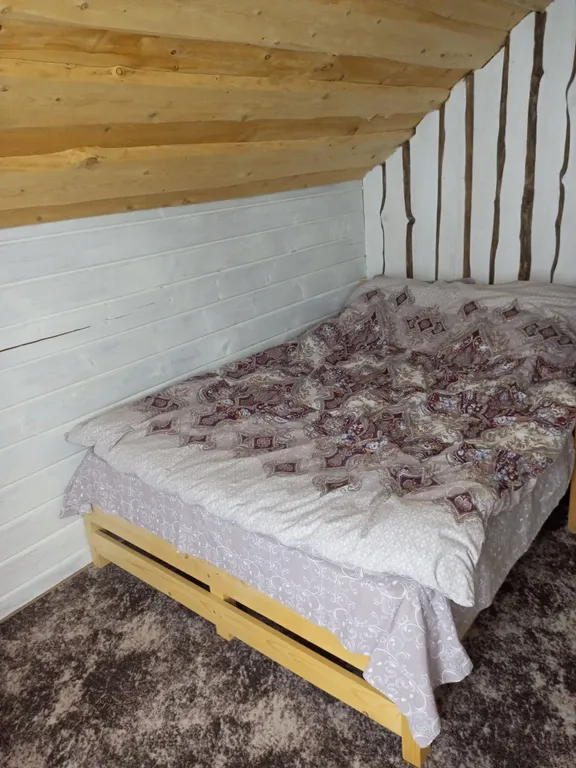 Коттедж Кедровый дом в лесу с панорамным окном и красивым видом на горы — Шерегеш