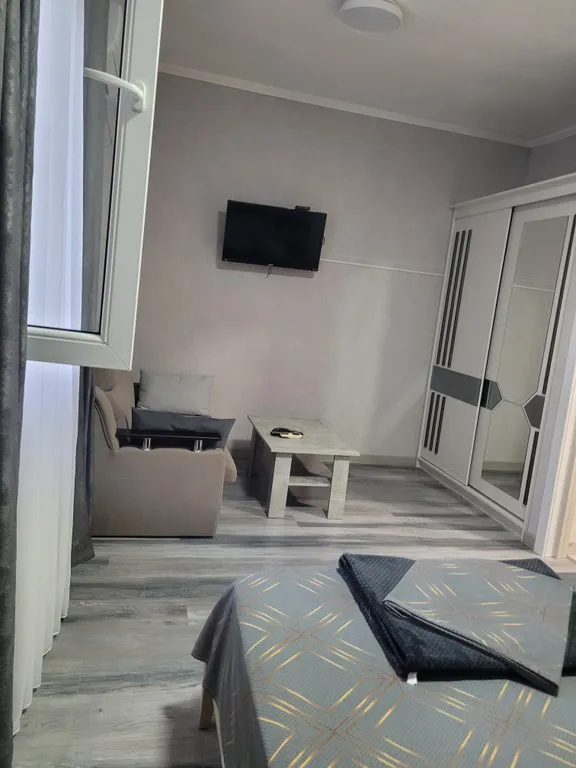 Уютнейшая квартира в частном доме