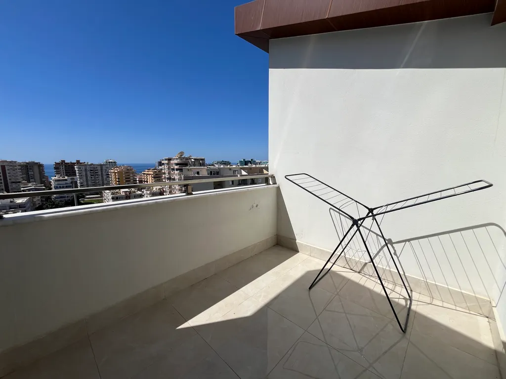 Просторная 2-этажная квартира с видом на море 10 минут от пляжа