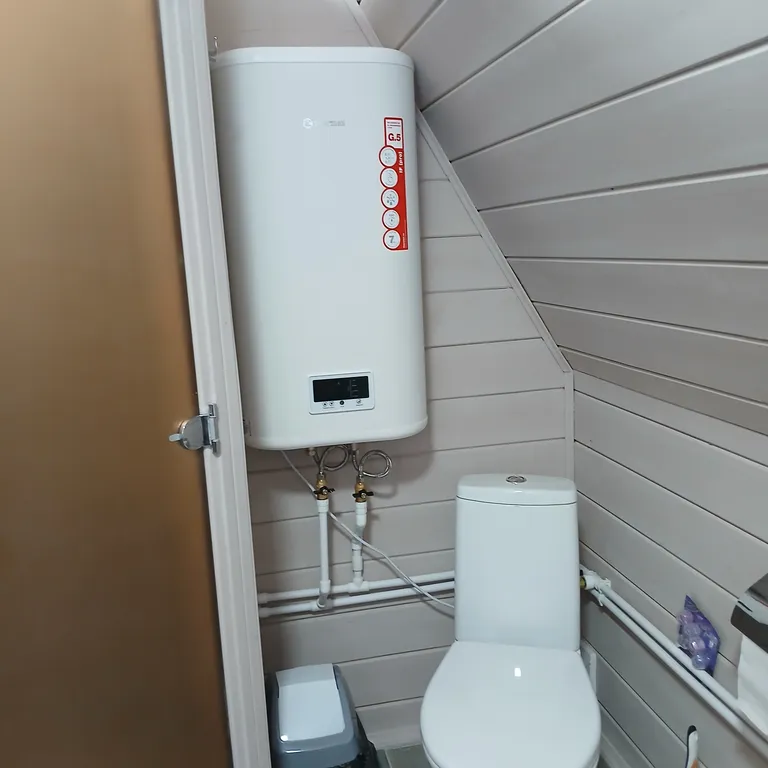 Коттедж Новый дом на берегу реки — Купанское