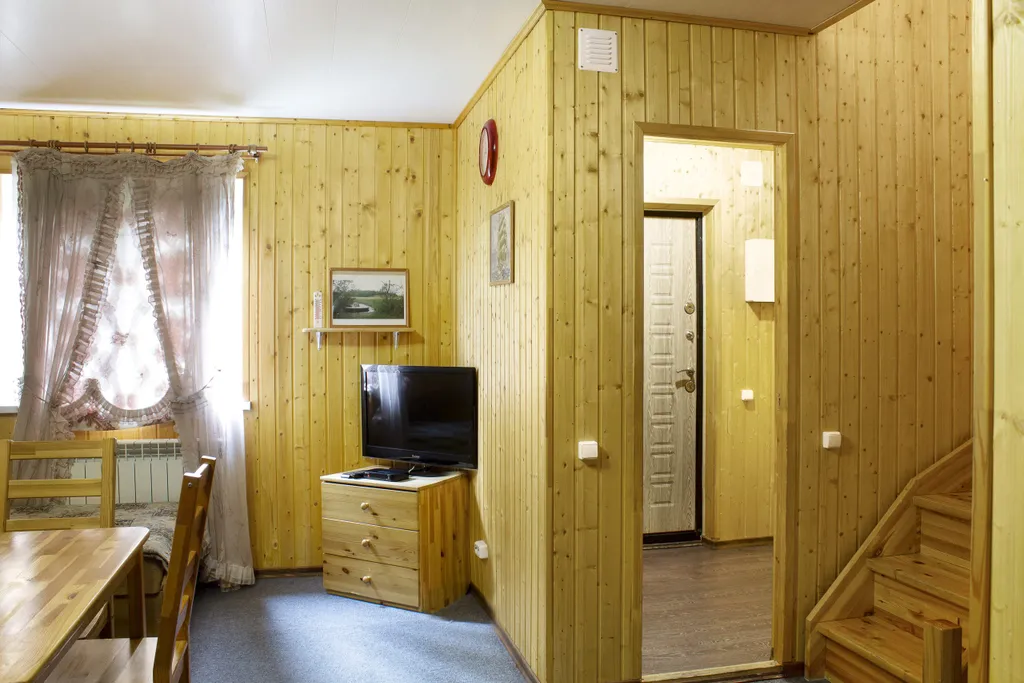 Коттедж Двухэтажный коттедж с видом на лес — Беличье