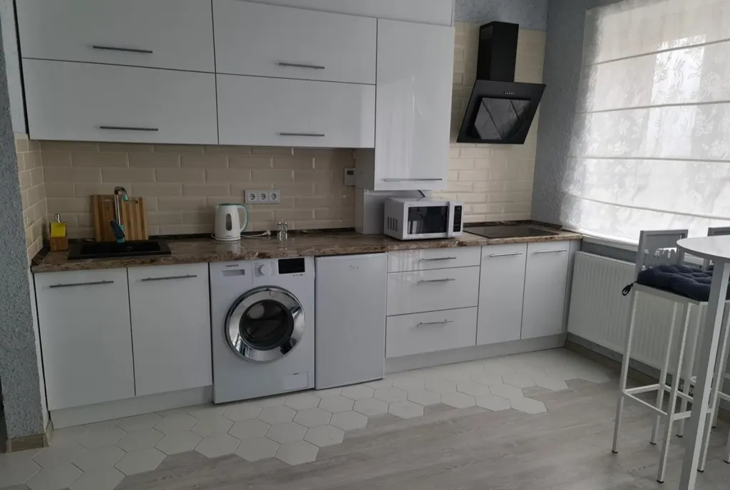 Студия с видом на море