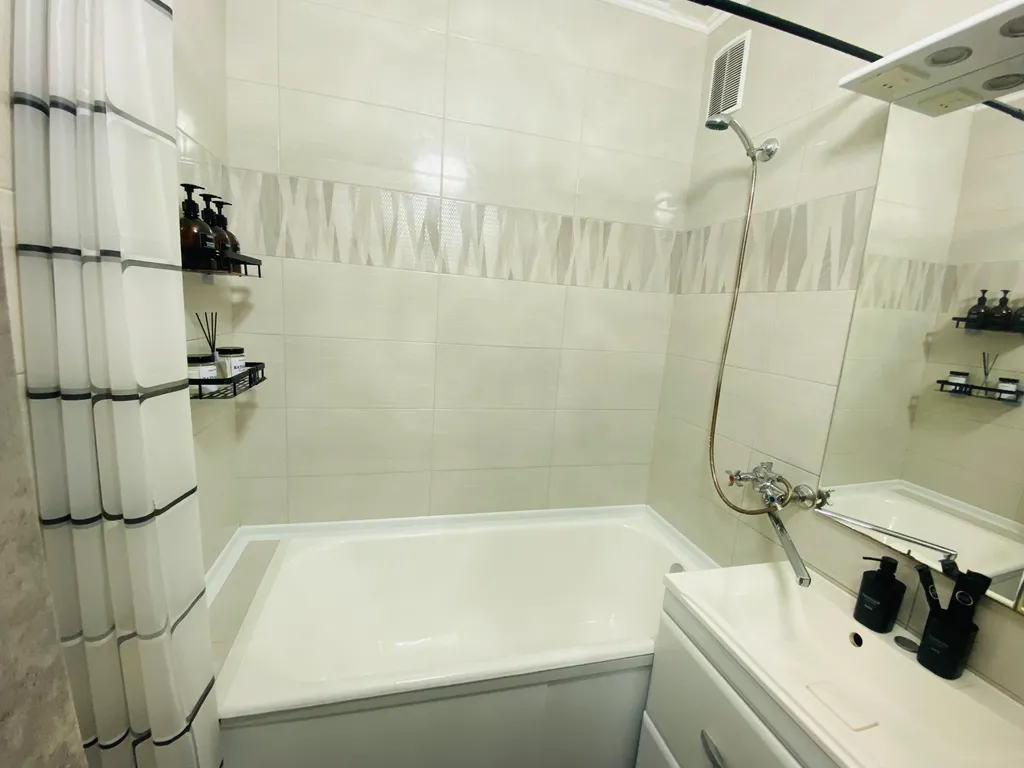 Квартира 2-комнатная Квартира — Элиста