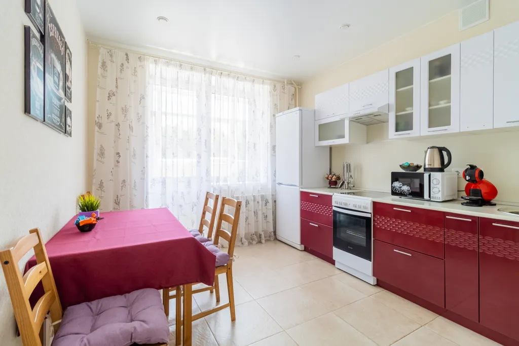 Апартаменты в центре города в новом доме со своей парковкой