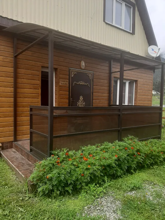 8-комнатный Дом