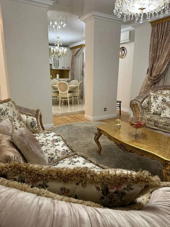 Светлые апартаменты в самом центре