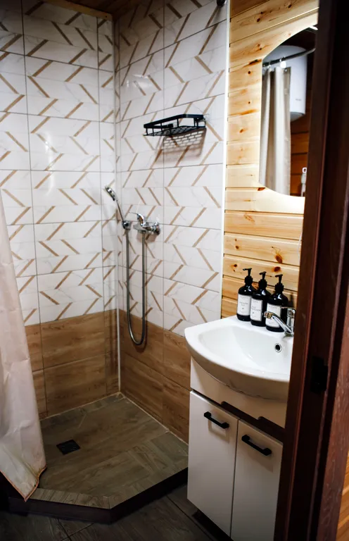 Домик в сердце Алтая