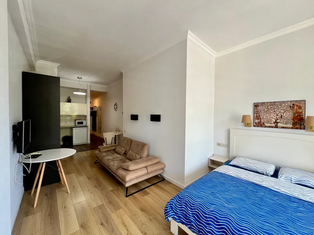 Tbilisi vake center tennis court apt 8r