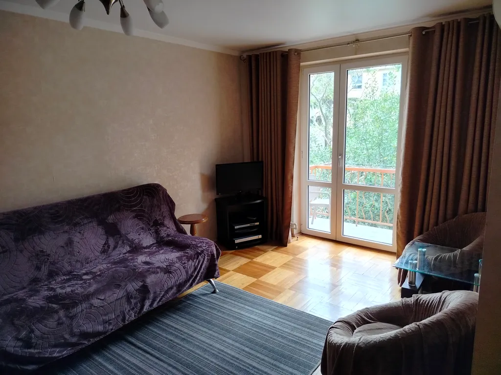 Трёхкомнатная квартира с двумя раздельными спальнями и залом